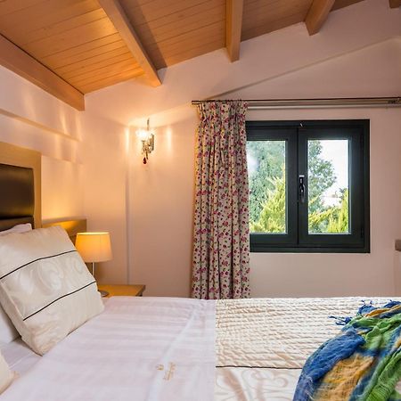 Pilot's Villas Luxury Suites Hersónissos Extérieur photo