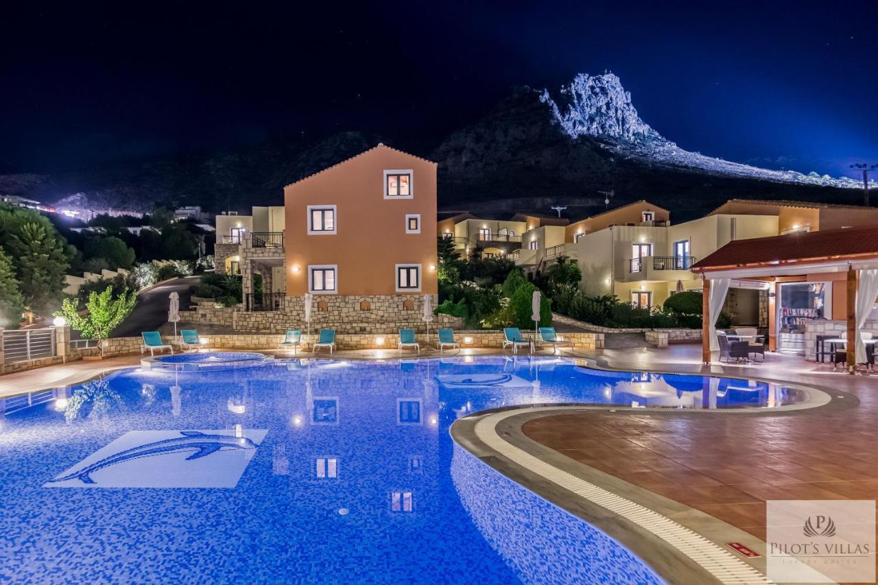 Pilot's Villas Luxury Suites Hersónissos Extérieur photo
