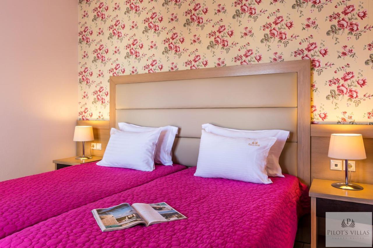Pilot's Villas Luxury Suites Hersónissos Extérieur photo