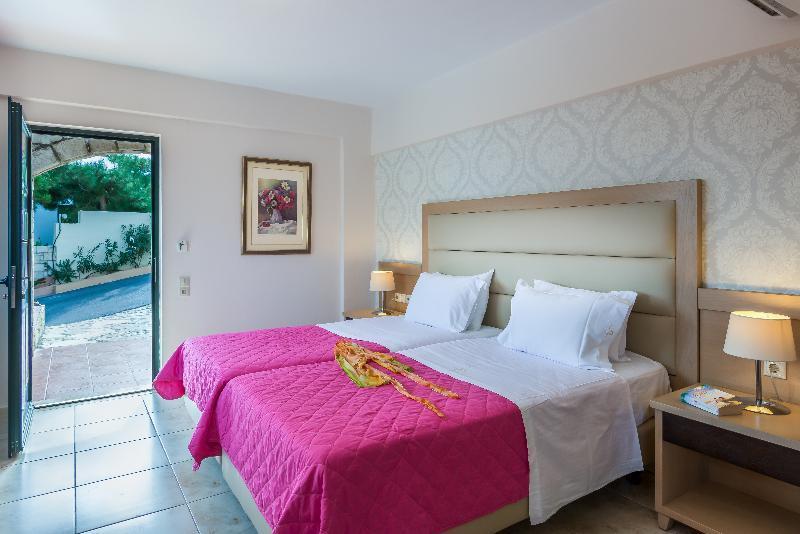 Pilot's Villas Luxury Suites Hersónissos Extérieur photo