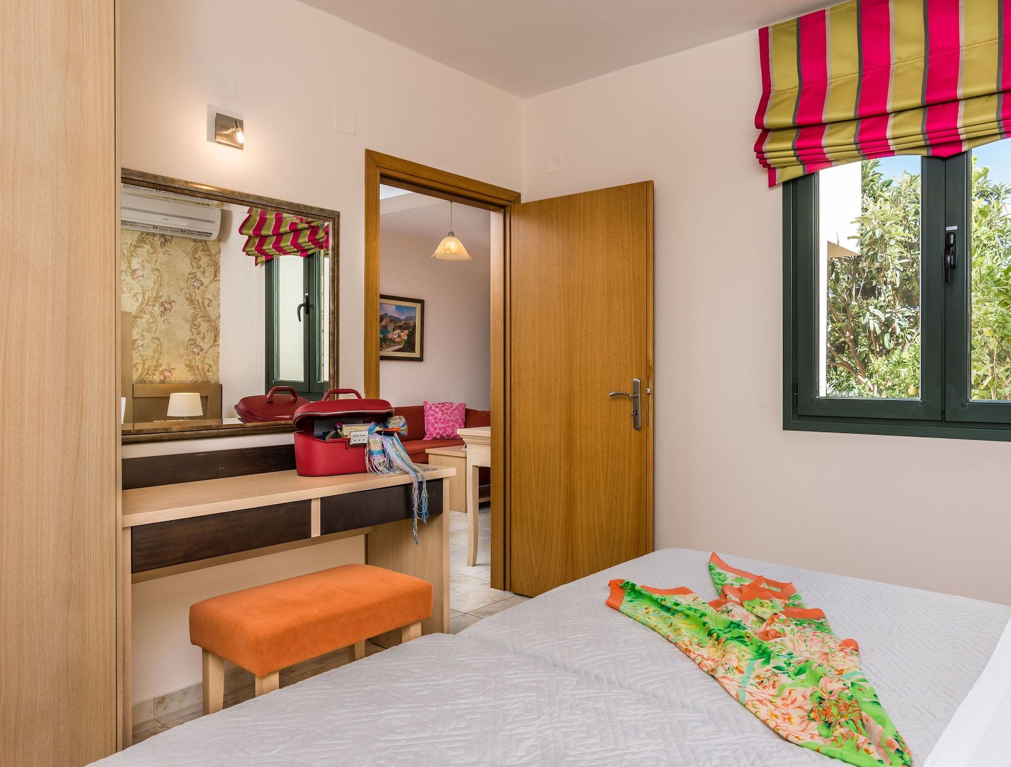 Pilot's Villas Luxury Suites Hersónissos Extérieur photo