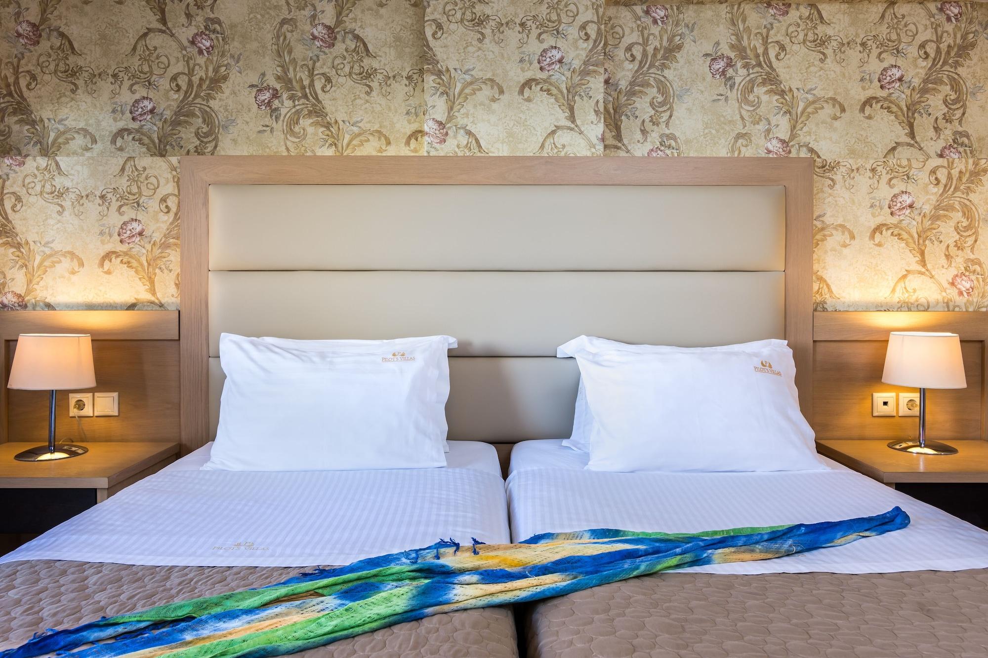 Pilot's Villas Luxury Suites Hersónissos Extérieur photo